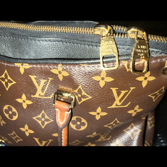 Louis Vuitton Pallas Monogram Noir w/ black cowhide trim, brown handles. - Picture 3 of 14